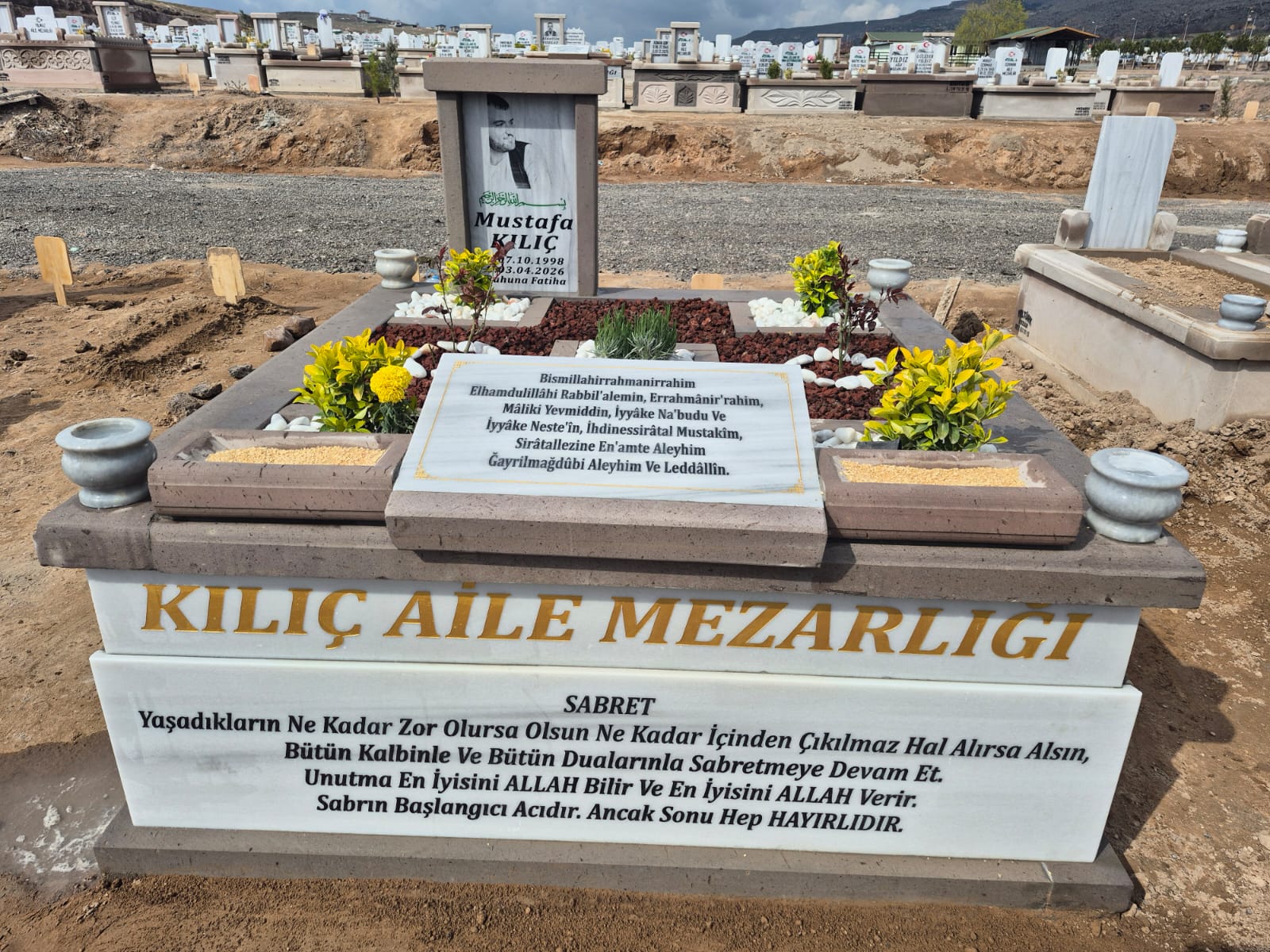 Mezar Yapımı